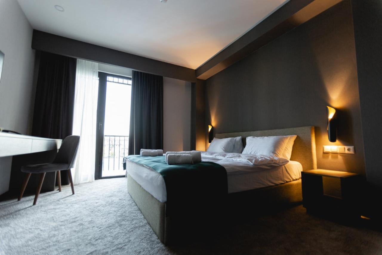 West Inn Georgia クタイシ エクステリア 写真