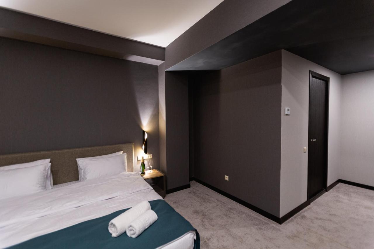 West Inn Georgia クタイシ エクステリア 写真