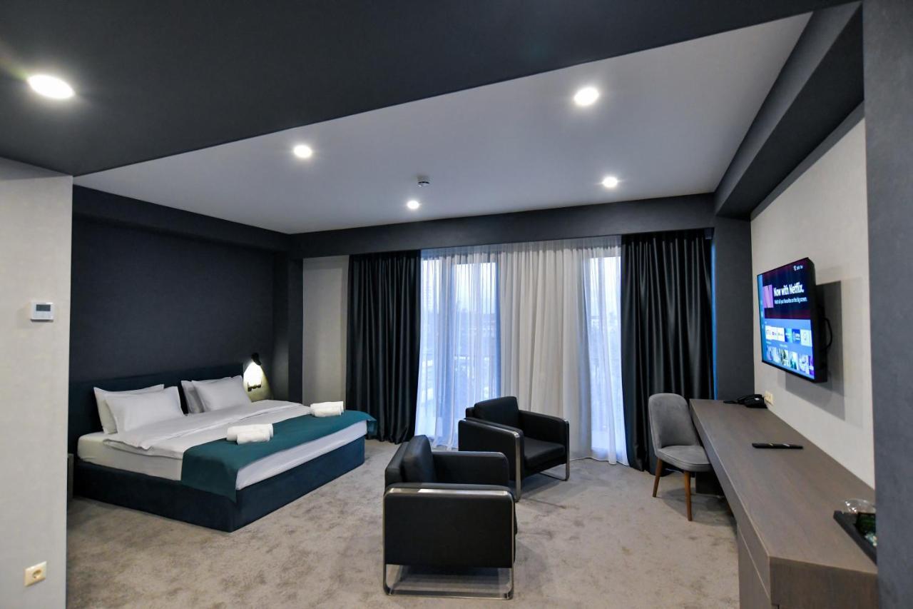 West Inn Georgia クタイシ エクステリア 写真