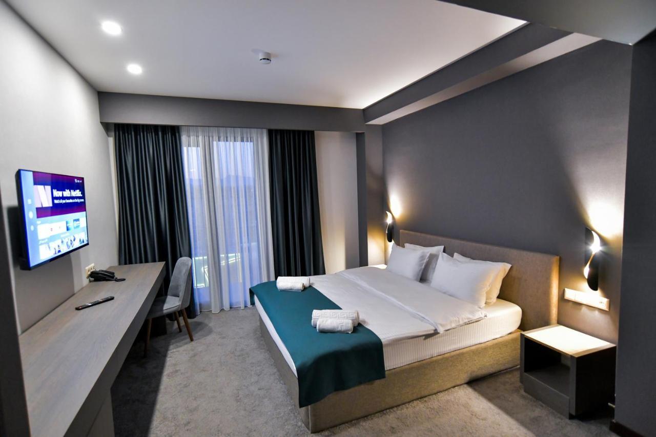 West Inn Georgia クタイシ エクステリア 写真