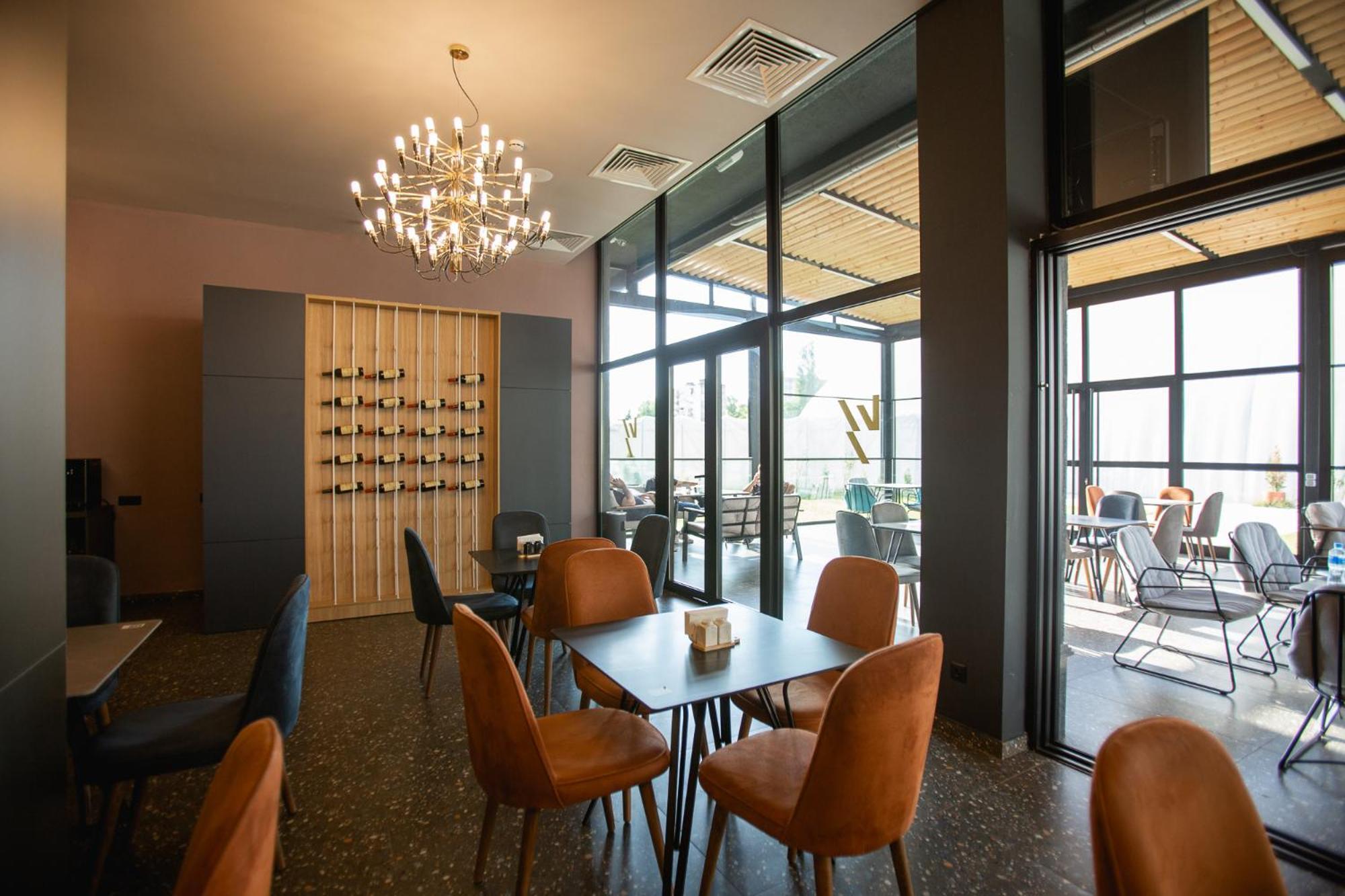 West Inn Georgia クタイシ エクステリア 写真